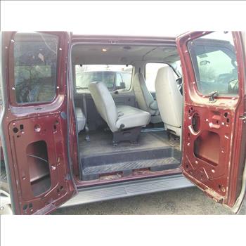 2007 Ford Econoline Passenger Van (Hartford, CT 06114)