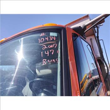 2007 International 7400 (Hartford, CT 06114)