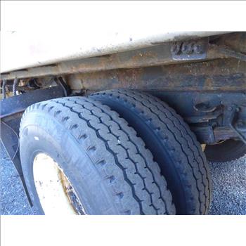 2007 International 7400 (Hartford, CT 06114)