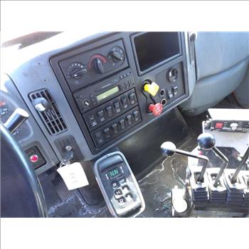 2007 International 7400 (Hartford, CT 06114)