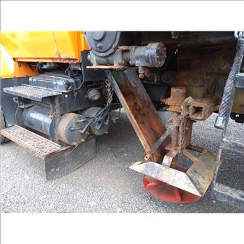 2007 International 7400 SBA 4X2 (Hartford, CT 06114)