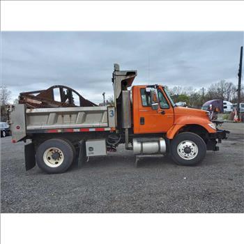 2007 International 7400 SBA 4X2 (Hartford, CT 06114)