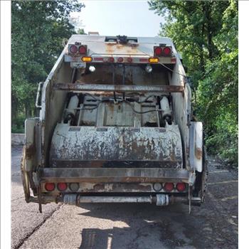 2007 Mack MR688 (Staten Island, NY 10309)