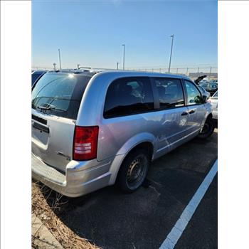 2008 Chrysler Town & Country (Jamaica, NY 11430)