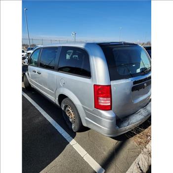 2008 Chrysler Town & Country (Jamaica, NY 11430)