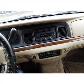 2008 Ford Crown Victoria LX (Hartford, CT 06114)