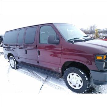 2008 Ford E-150 8 Passenger Van (Hartford, CT 06114)