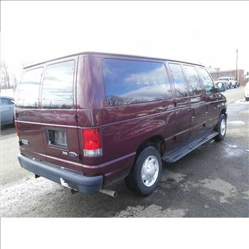 2008 Ford E-150 8 Passenger Van (Hartford, CT 06114)