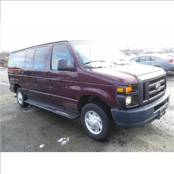 2008 Ford E-150 8 Passenger Van (Hartford, CT 06114)
