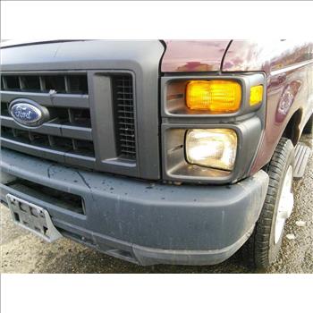 2008 Ford E-150 8 Passenger Van (Hartford, CT 06114)