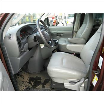 2008 Ford E-150 8 Passenger Van (Hartford, CT 06114)