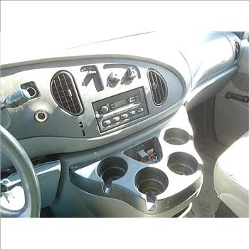 2008 Ford E250 (Hartford, CT 06114)