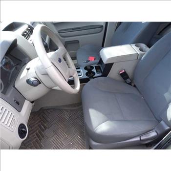 2008 Ford Escape (Hartford, CT 06114)