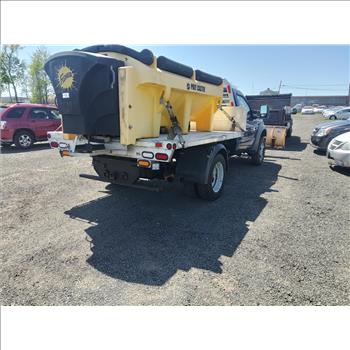 2008 Ford F-450 (Hartford, CT 06114)