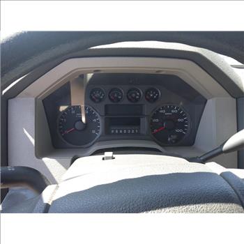2008 Ford F-450 (Hartford, CT 06114)