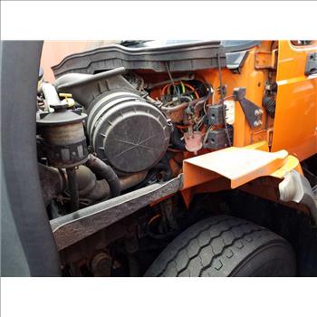 2008 International 7400 (Hartford, CT 06114)