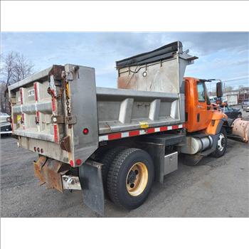2008 International 7400 SBA 4X2 (Hartford, CT 06114)