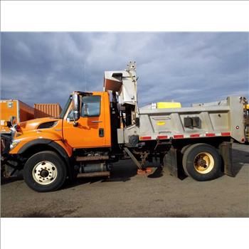 2008 International 7400 w/Plow (Hartford, CT 06114)