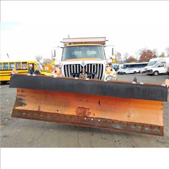 2008 International 7400 w/Plow (Hartford, CT 06114)