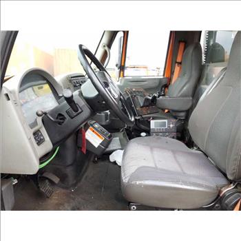 2008 International 7400 w/Plow (Hartford, CT 06114)