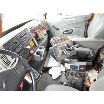 2008 International 7400 w/Plow (Hartford, CT 06114)