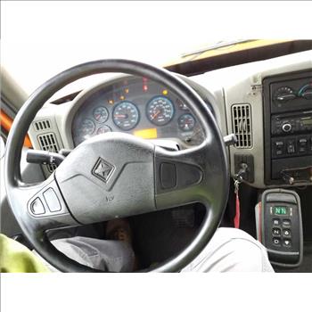 2008 International 7400 w/Plow (Hartford, CT 06114)