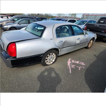 2008 Lincoln Town Car (Jamaica, NY 11430)