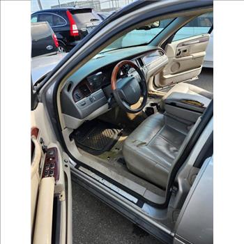 2008 Lincoln Town Car (Jamaica, NY 11430)