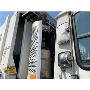 2008 Mack LEU613 (Medford, NY 11763)