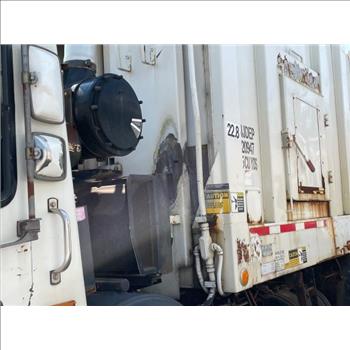 2008 Mack LEU613 (Medford, NY 11763)