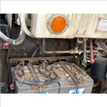 2008 Mack LEU613 (Medford, NY 11763)