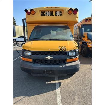 2009 Chevrolet Collins Bus (Merced, CA 95348)