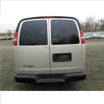 2009 Chevrolet Express 12 Passenger Van (Hartford, CT 06114)