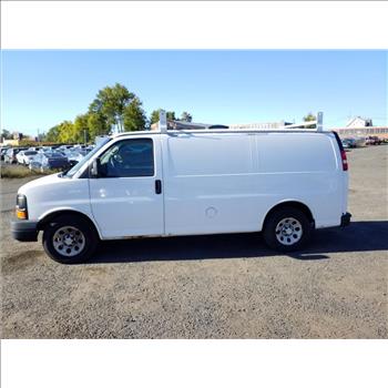2009 Chevrolet Express Van (Hartford, CT 06114)