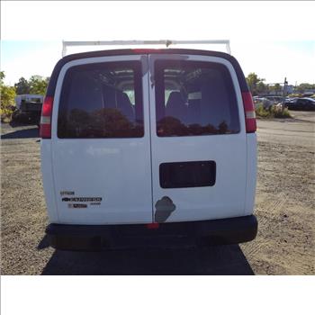 2009 Chevrolet Express Van (Hartford, CT 06114)