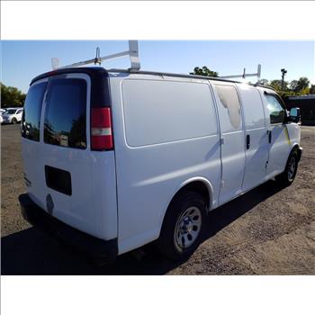 2009 Chevrolet Express Van (Hartford, CT 06114)