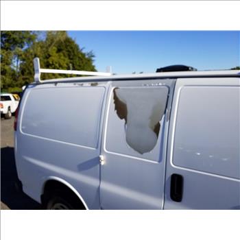 2009 Chevrolet Express Van (Hartford, CT 06114)