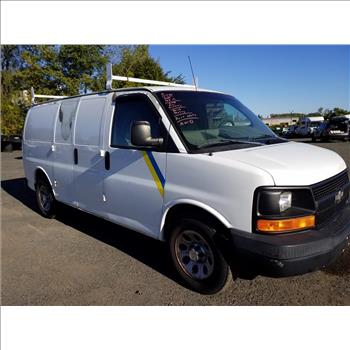 2009 Chevrolet Express Van (Hartford, CT 06114)