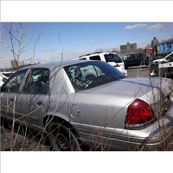 2009 Ford Crown Victoria (Brooklyn, NY 11214)
