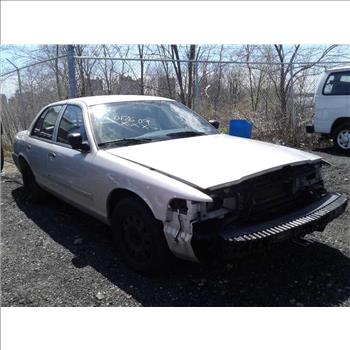 2009 Ford Crown Victoria (Brooklyn, NY 11214)