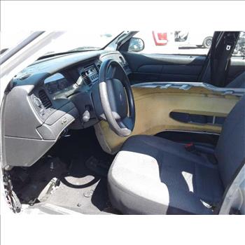 2009 Ford Crown Victoria (Brooklyn, NY 11214)