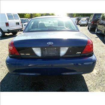 2009 Ford Crown Victoria (Hartford, CT 06114)