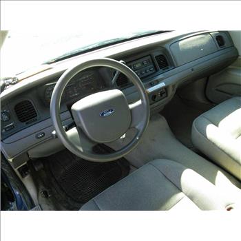 2009 Ford Crown Victoria (Hartford, CT 06114)
