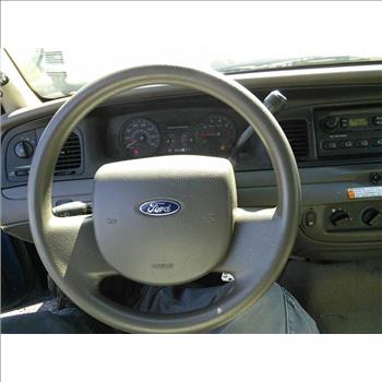 2009 Ford Crown Victoria (Hartford, CT 06114)