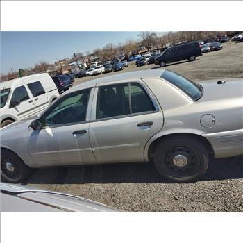 2009 Ford Crown Victoria (Hartford, CT 06114)