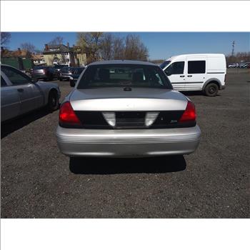2009 Ford Crown Victoria (Hartford, CT 06114)