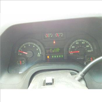 2009 Ford E-350 12 Passenger Van (Hartford, CT 06114)