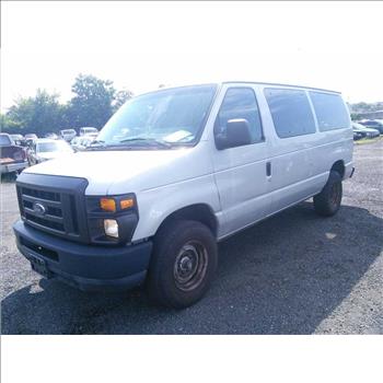 2009 Ford E-350 (Hartford, CT 06114)