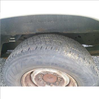 2009 Ford E-350 (Hartford, CT 06114)