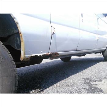 2009 Ford E-350 (Hartford, CT 06114)